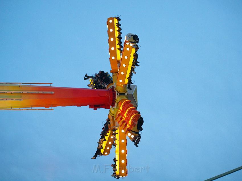 Tag Kirmes 1 P141.JPG